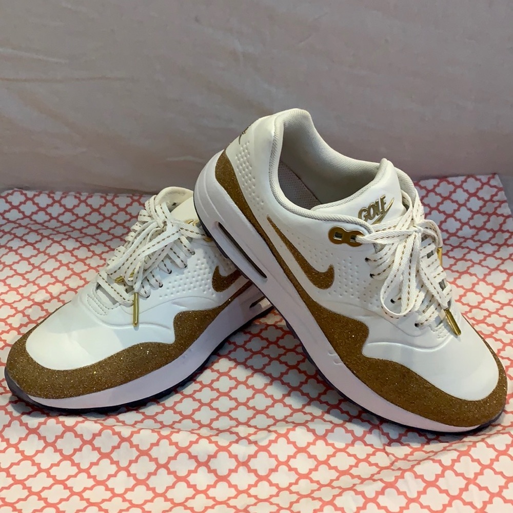 Swarovski ✖️ Nike air max 1 golf shoes (EUC)